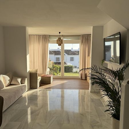 Stunning Chalet In Mijas-Costa Near Beach! Vila Exterior foto